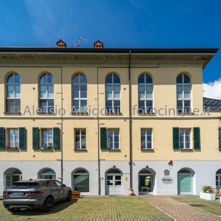 Bluelakeinn Olginate Exterior foto